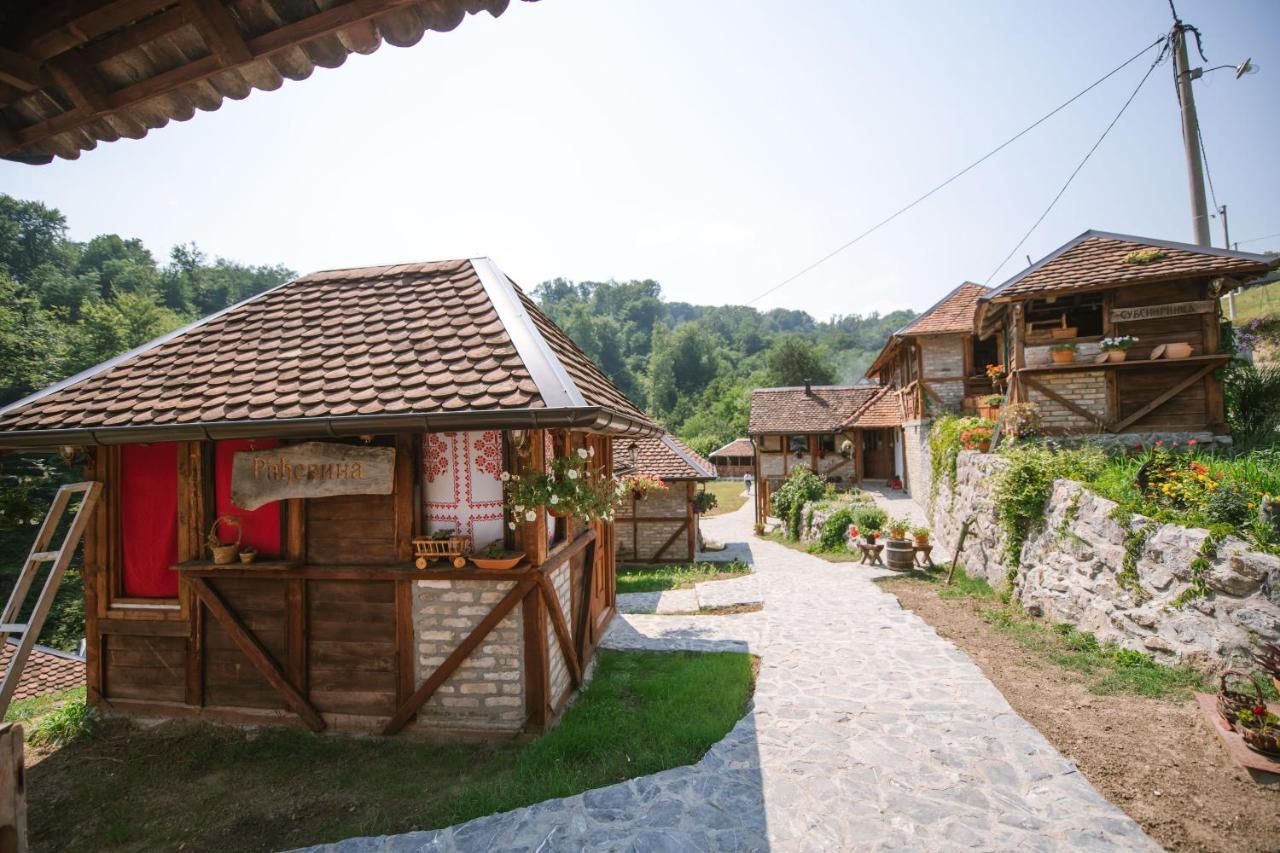 Konak Dobri Potok Krupanj Ngoại thất bức ảnh