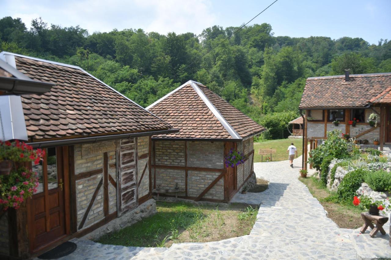 Konak Dobri Potok Krupanj Ngoại thất bức ảnh